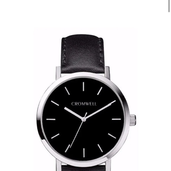 Watch 38MM - SILVER CASE WITH BLACK FACE